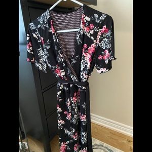 White House Black Market reversible dress